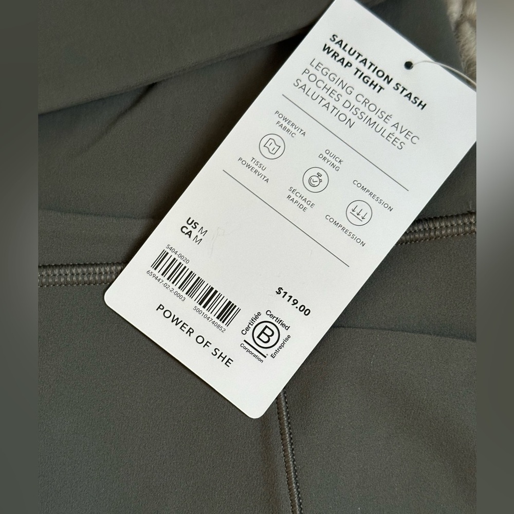 NWT Athleta Salutation Stash Wrap Tight - Sage - Never Worn - Picture 6 of 7